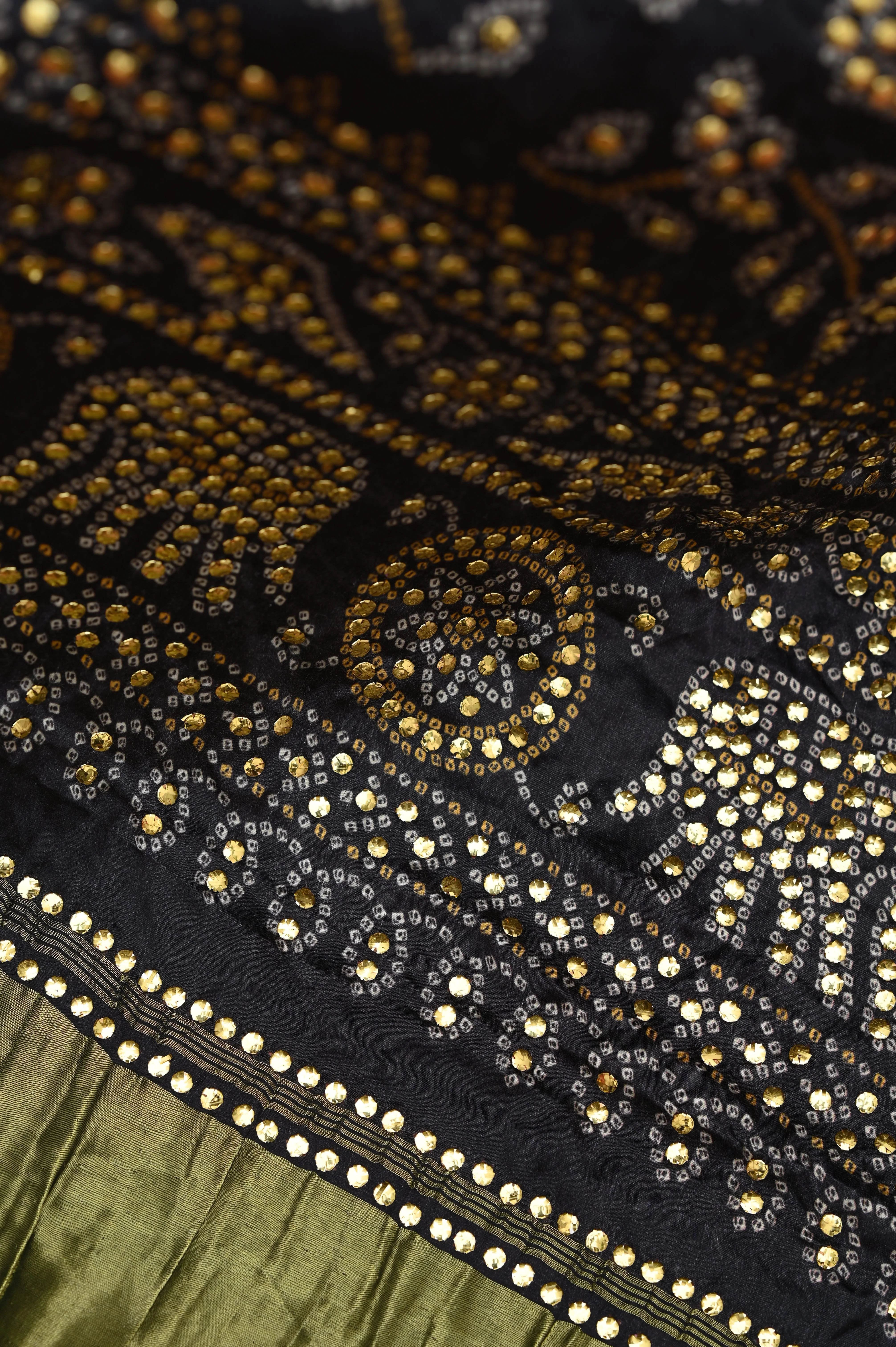 Bandhini Dupatta - Image 18