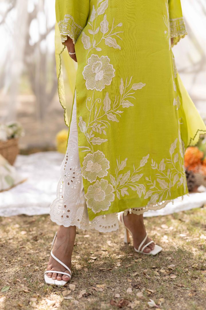 Cutwork Izaar Pants - Image 3