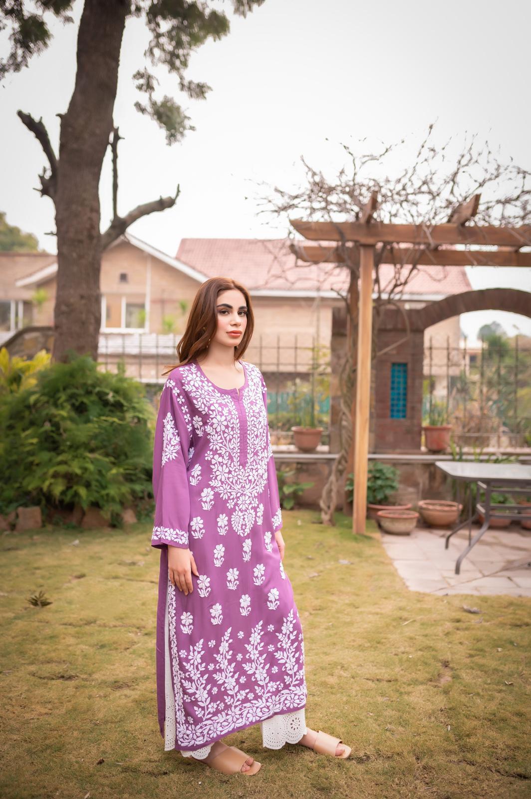 Lilac Chikankari Kurta - Image 3
