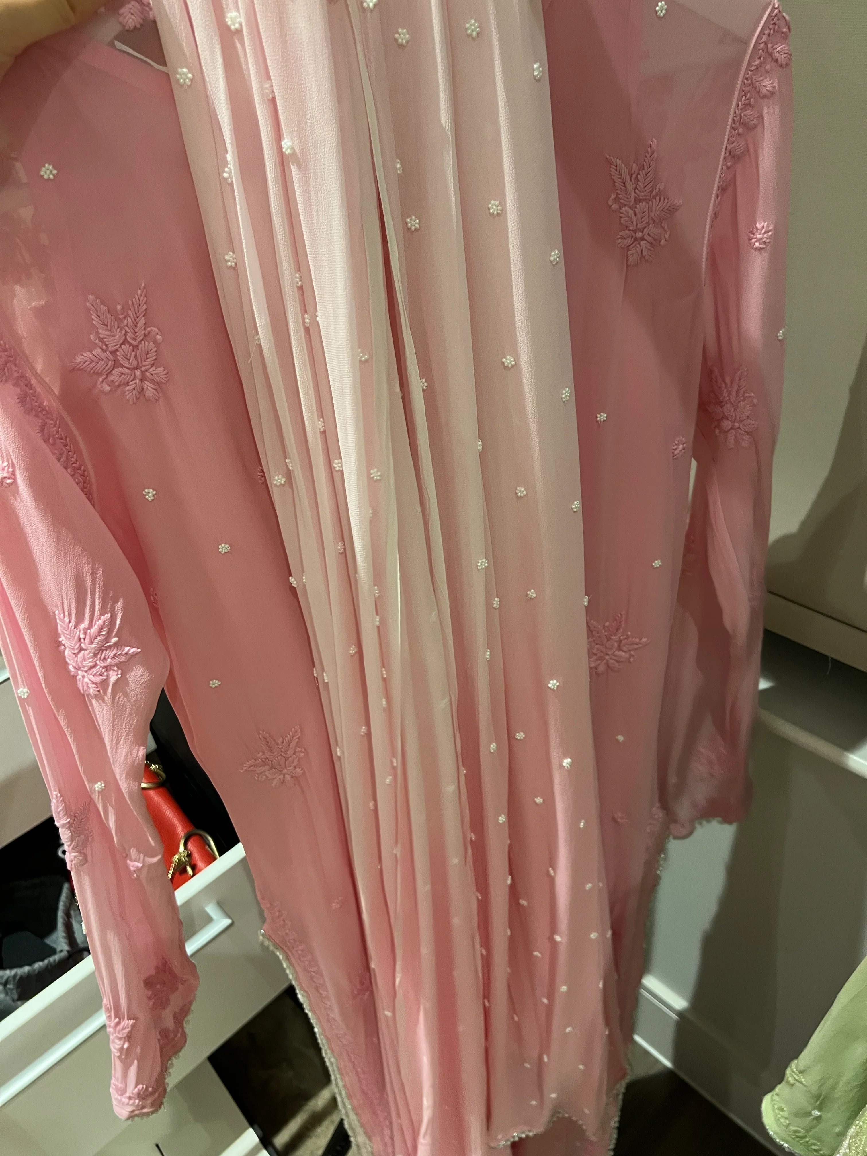 Pink and Kiwi florals and pearls! - Image 3