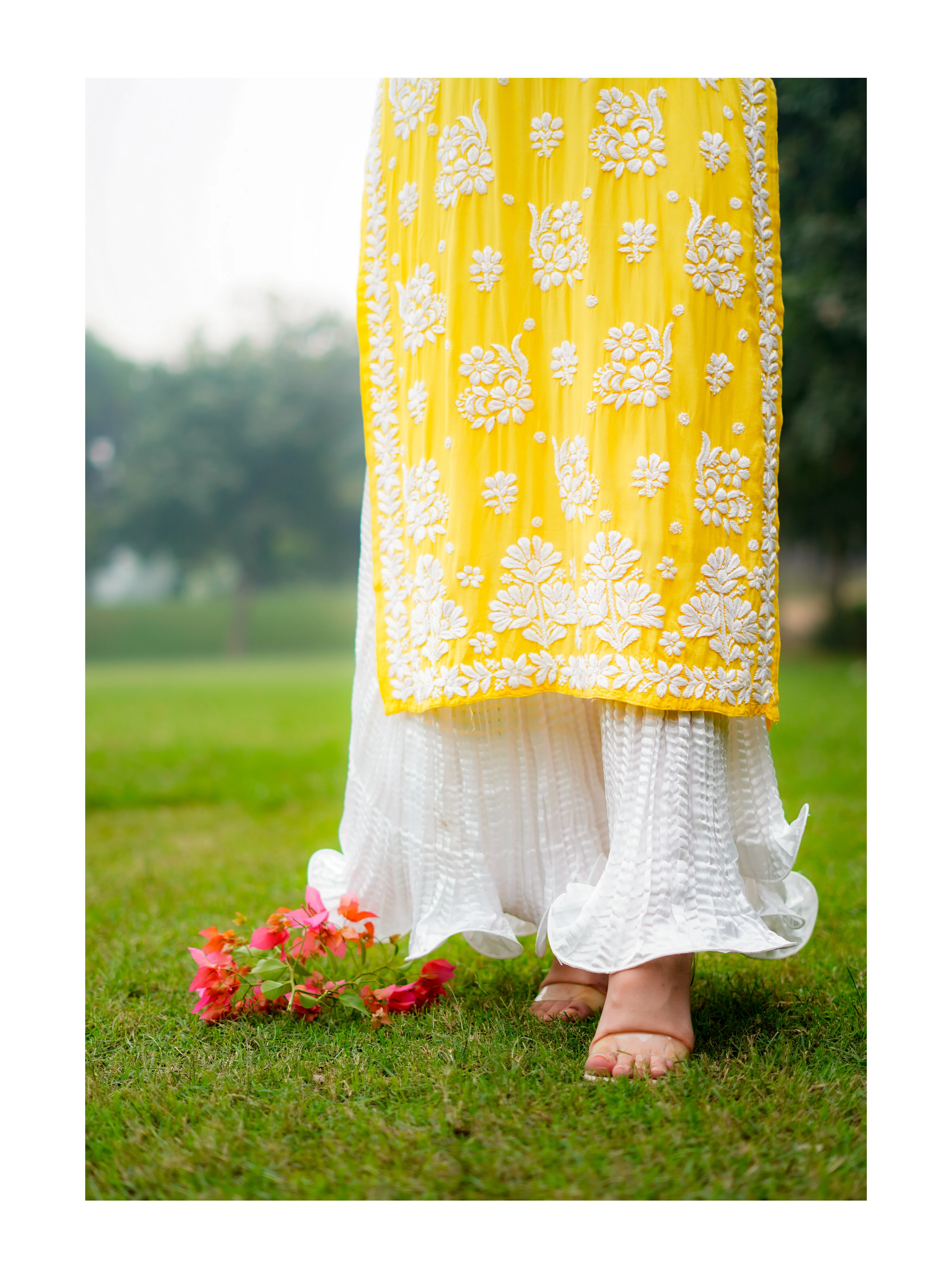 Yellow/Pink Chikankari Kurta - Image 3
